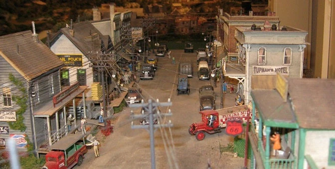 Berkshire Junction 100' EZ Line Heavy Black 4 Berkshire Junction 100' EZ Line Heavy Black - Image 2